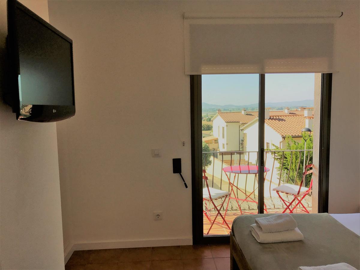Emporda Residencial Holiday home